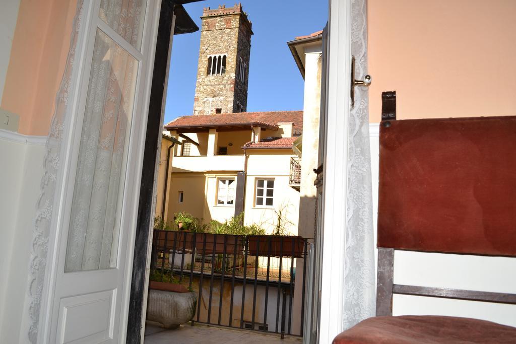 Corte Palazzo Picedi Benettini Sarzana Eksteriør billede