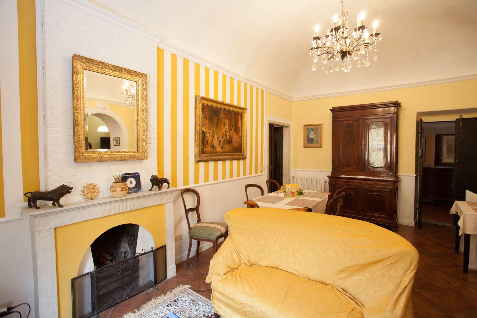 Corte Palazzo Picedi Benettini Sarzana Eksteriør billede