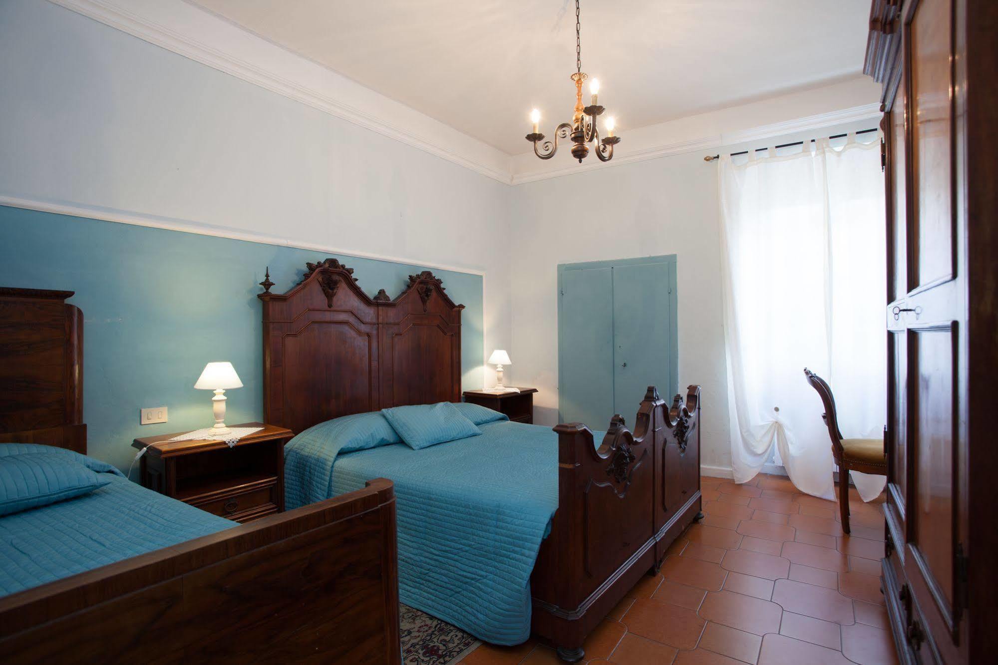 Corte Palazzo Picedi Benettini Sarzana Eksteriør billede
