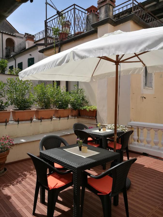 Corte Palazzo Picedi Benettini Sarzana Eksteriør billede